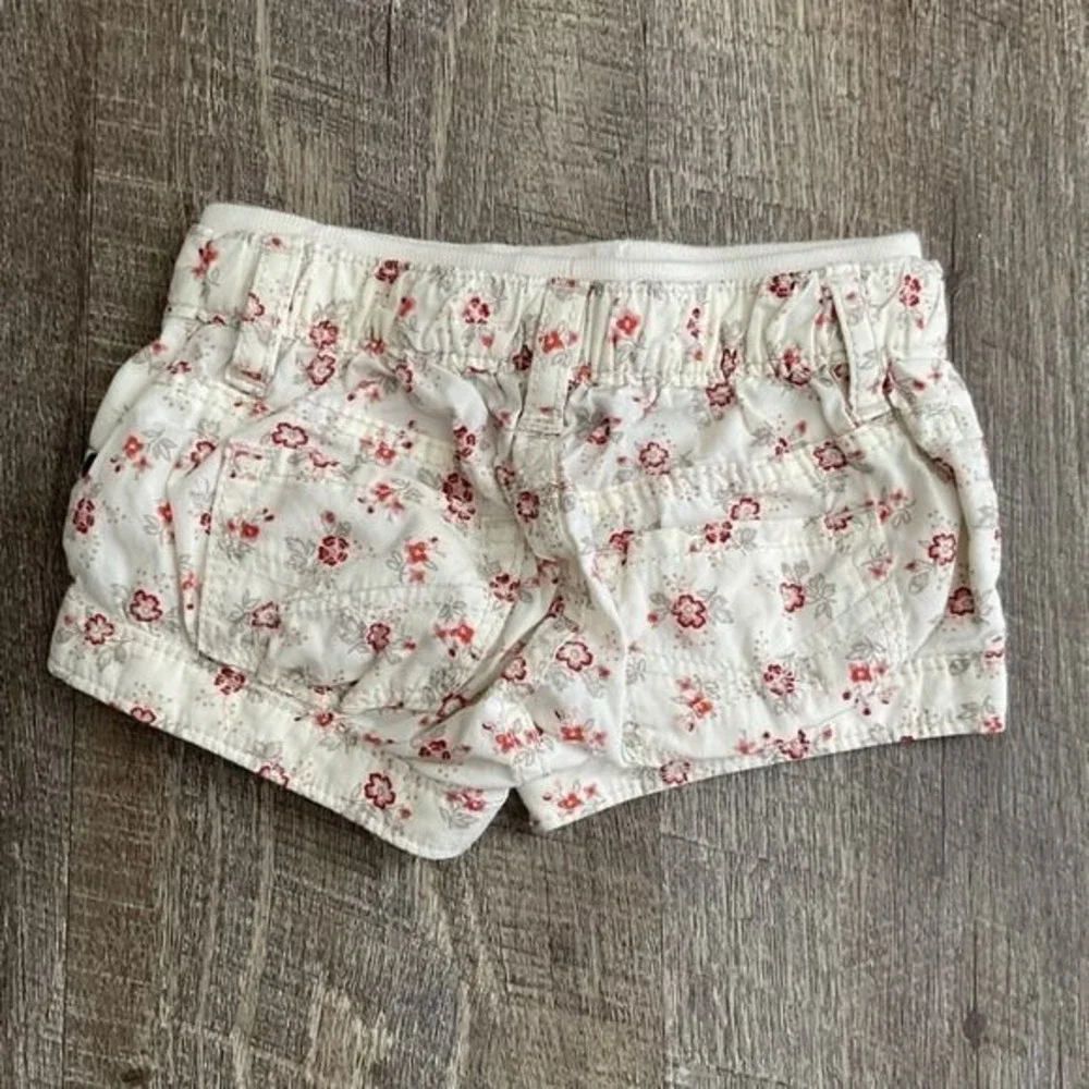 Baby Gap White Floral Print Shorts‎ 0-3 Months Elastic Waist